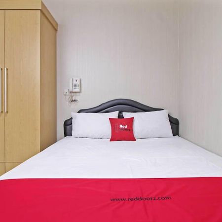 Reddoorz @ Mangga Besar 2 Hotel Джакарта Екстериор снимка