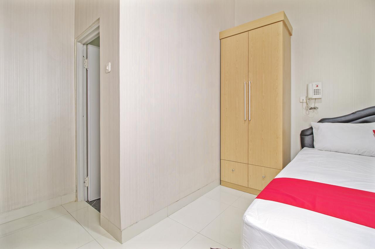 Reddoorz @ Mangga Besar 2 Hotel Джакарта Екстериор снимка